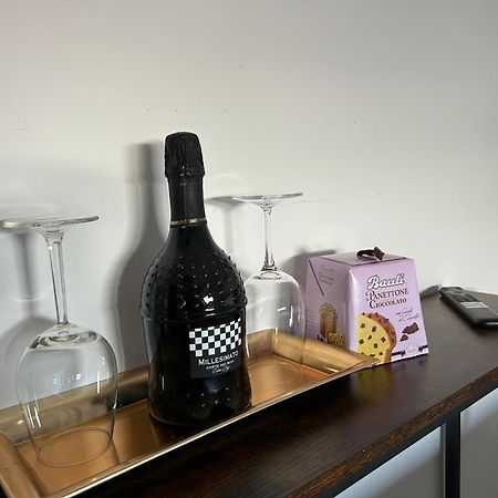 La Corte Di Silvia Malpensa Bed and Breakfast Cardano Al Campo Εξωτερικό φωτογραφία